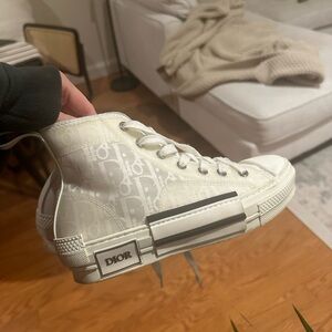 High top sneakers